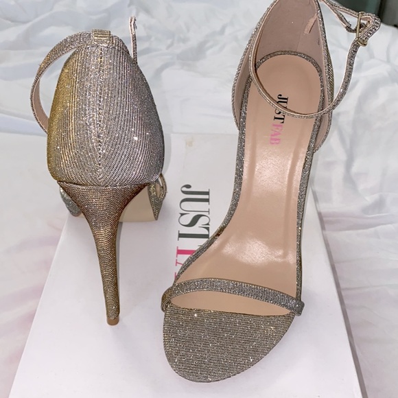 Gold heels from JustFab - Picture 4 of 4